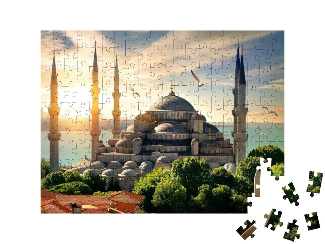 Puzzle 200 Teile „Möwen über der Blauen Moschee und dem Bosporus in Istanbul“