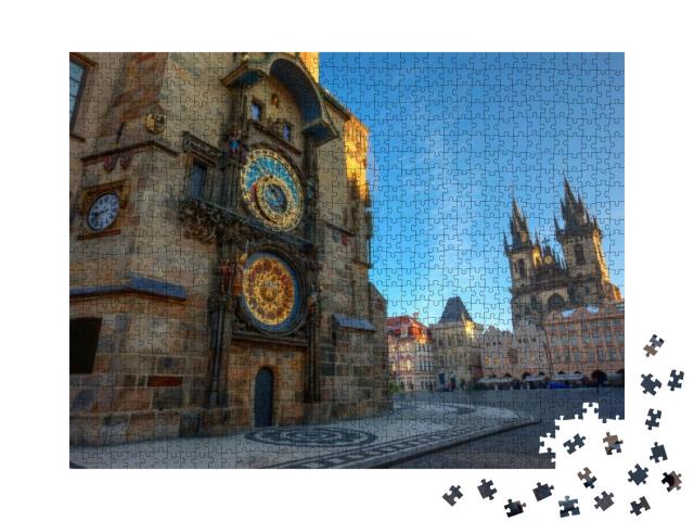 Puzzle 1000 Teile „Prager Altstädter Ring, Sonnenaufgang am Astronomischen Uhrenturm“