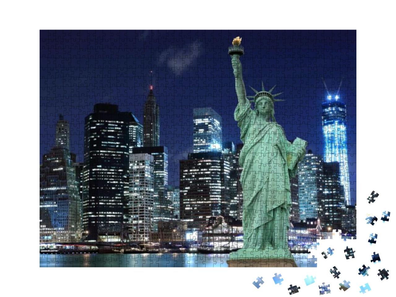 Puzzle 1000 Teile „Manhattan mit Freiheitsstatue: Skyline bei Nacht, New York“