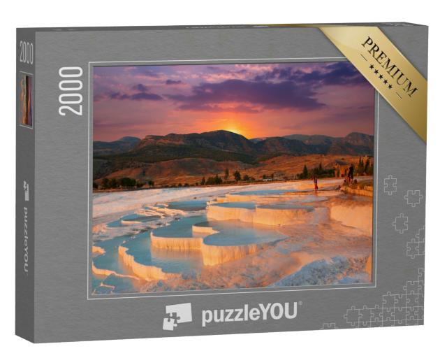 Puzzle 2000 Teile „Wunderschöner Sonnenaufgang und natürliche Travertin-Pools und Terrassen in Pamukkale“