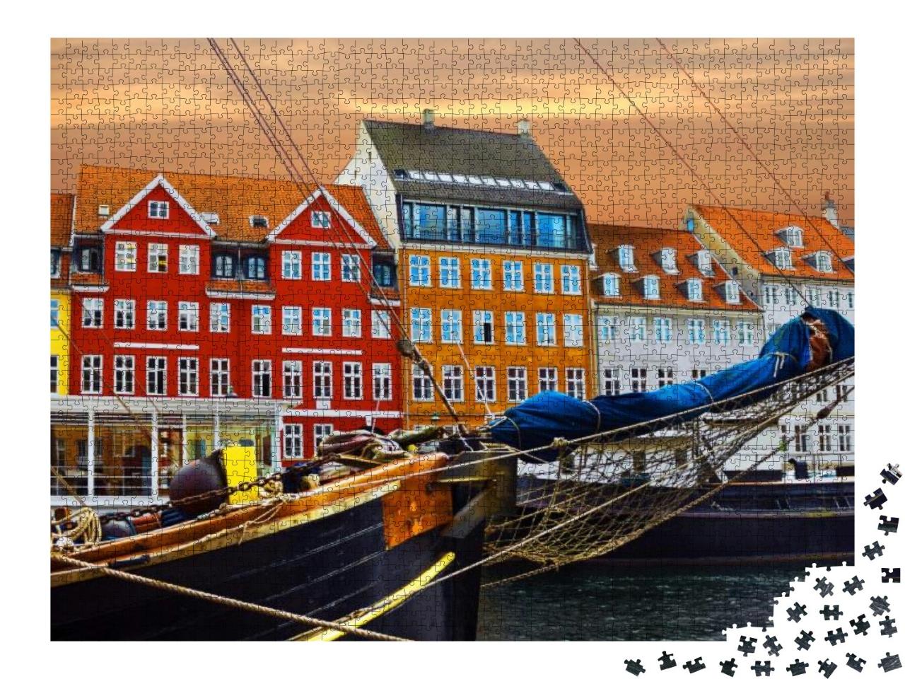 Puzzle 2000 Teile „Yachten und farbige Häuser an der Strandpromenade in Nyhavn“
