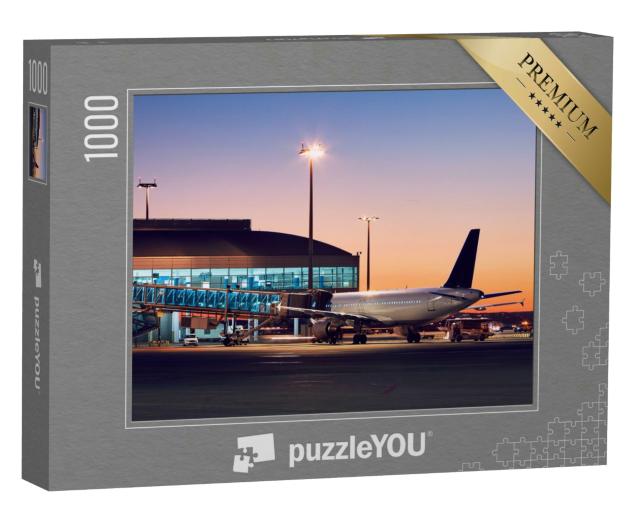 Puzzle 1000 Teile „Vorbereitung des Flugzeugs vor dem Flug in den Abendhimmel“