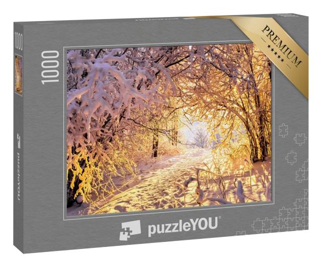 Puzzle 1000 Teile „Winterlandschaft: Wald, Baum, Schnee, Sonnenuntergang, Fußspuren“