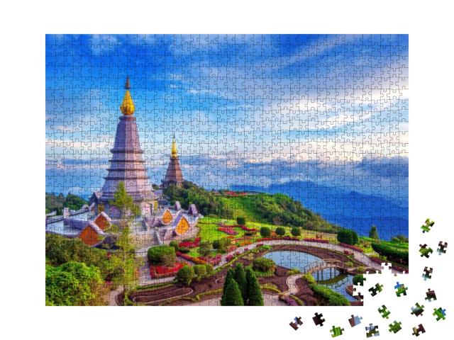 Puzzle 1000 Teile „Pagode im Doi Inthanon Nationalpark, Chiang Mai, Thailand“