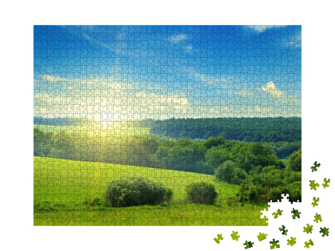 Puzzle 1000 Teile „Grüne Wiesen und Wälder im Sonnenaufgang“