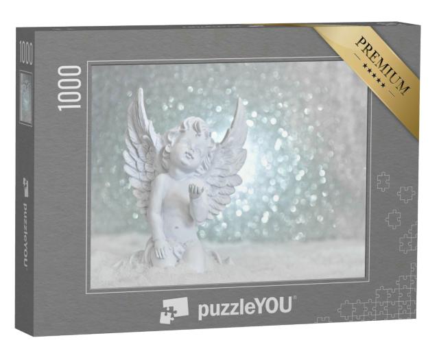 Puzzle 1000 Teile „Schutzengel im Schnee auf glänzenden Lichtern, Weihnachten“