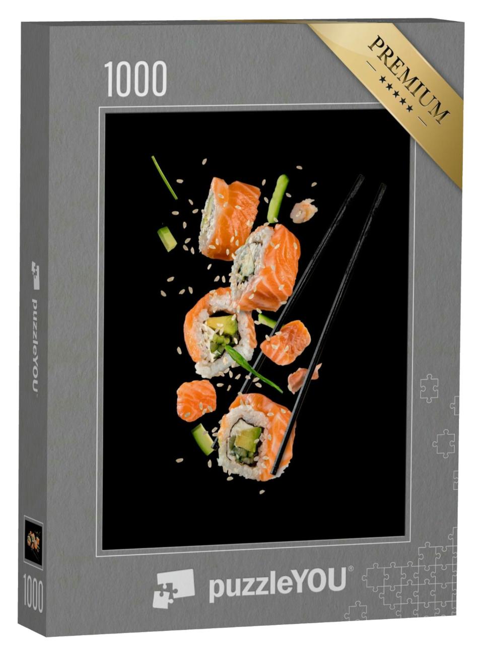 Puzzle 1000 Teile „Sushi-Rollen zwischen Stäbchen, vor schwarzem Hintergrund, sehr hohe Auflösung“
