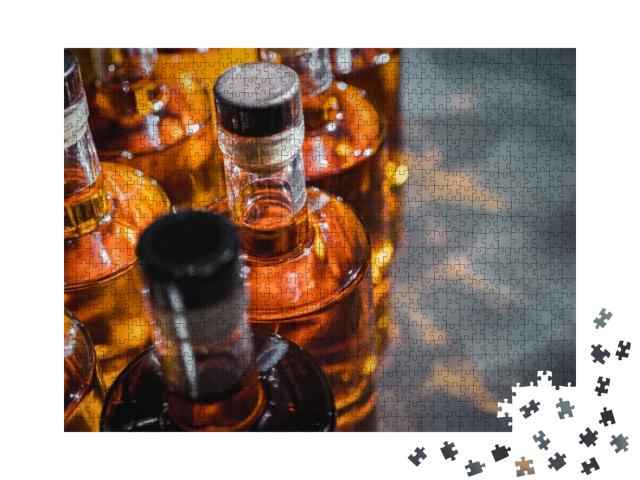 Puzzle 1000 Teile „Kleine Spirituosenproduktion auf der Basis von Ahornsirup, Flaschen“