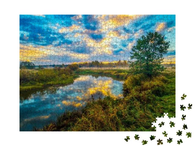 Puzzle 1000 Teile „Sonnenuntergang am Fluss in unberührter Natur“