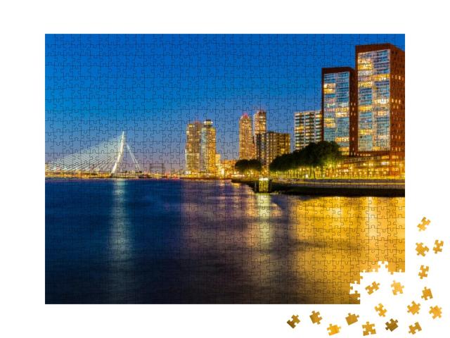 Puzzle 1000 Teile „Rotterdam und Erasmusbrücke bei Nacht, Niederlande“