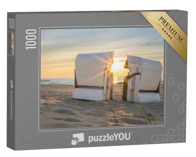 Puzzle 1000 Teile „Sonnenuntergang an der Ostsee, zwei Strandkörbe“