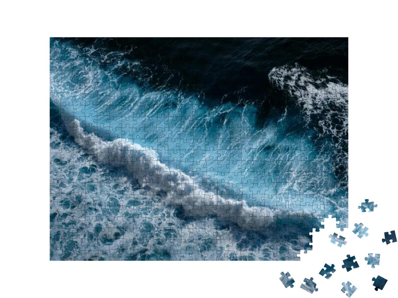 Puzzle 500 Teile „Luftaufnahme der Wellen im Ozean, blaues, klares, welliges Meerwasser“