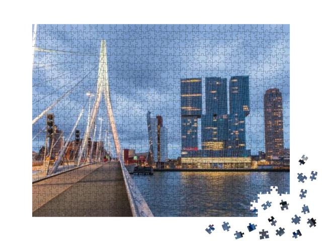 Puzzle 1000 Teile „Skyline von Rotterdam. Schöne Aussicht nach Sonnenuntergang.“