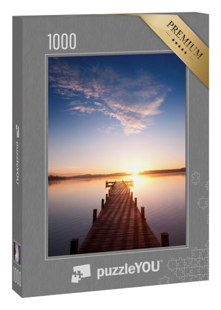 Puzzle 1000 Teile „Ein Steg, der auf den See hinausführt, Sonnenaufgang“