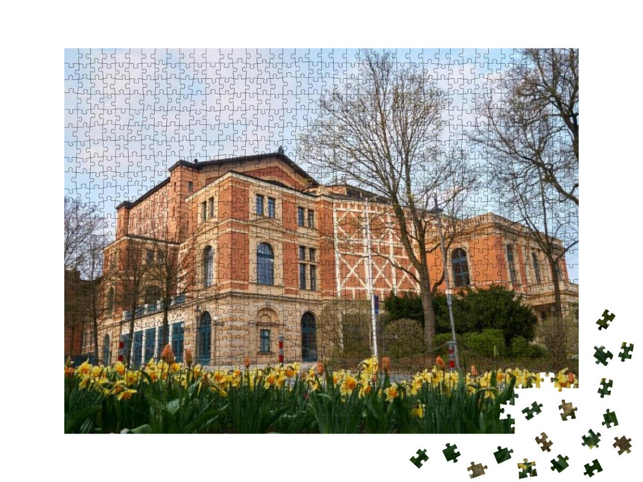Puzzle 1000 Teile „Frühling am Wagner-Festspielhaus im Sonnenuntergang, Bayreuth“