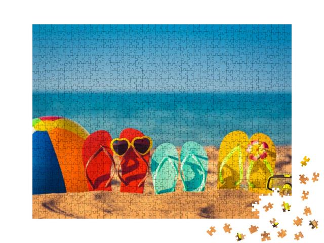 Puzzle 1000 Teile „Witzig dekorierte Flip-Flops am Strand“