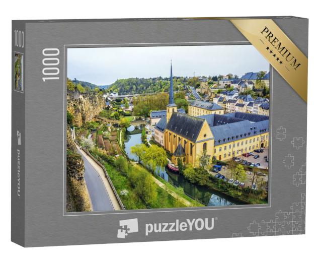 Puzzle 1000 Teile „Panoramablick auf Luxemburg Stadt mit Fluss Alzette und Kirche St. Jean du Grund“