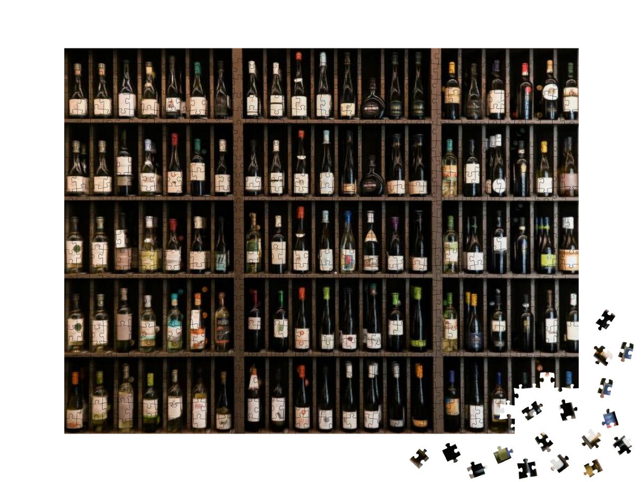 Puzzle 1000 Teile „Ein Regal voll gut sortierter Weinflaschen“
