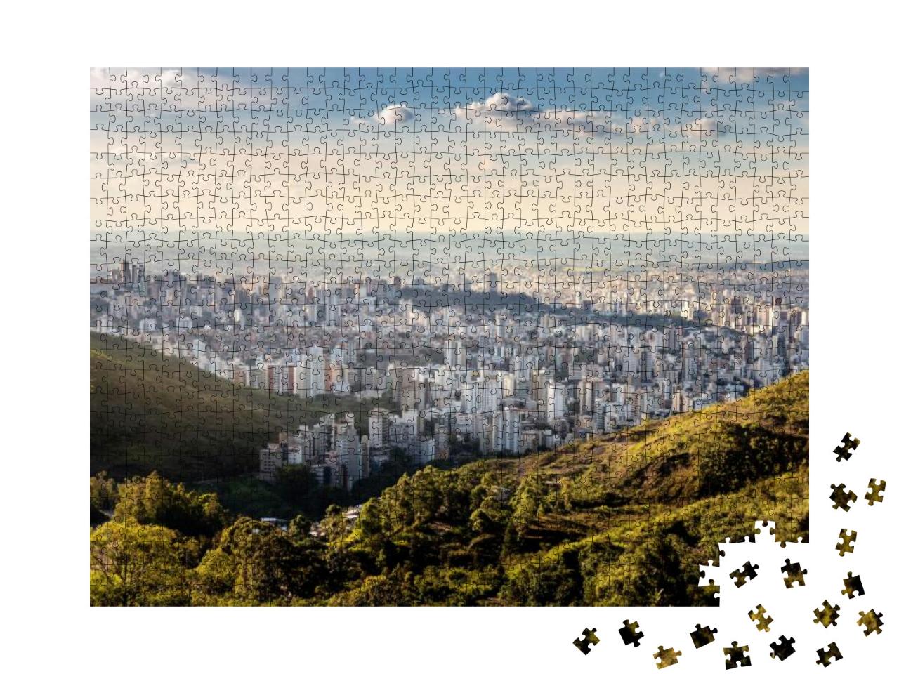 Puzzle 1000 Teile „Ein sonniger Nachmittag in Belo Horizonte, Blick von der Serra do Curral“